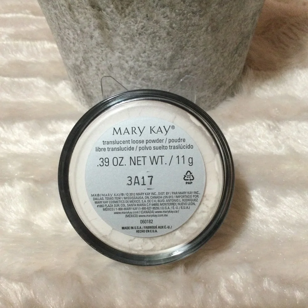 Mary Kay Translucent Loose Powder